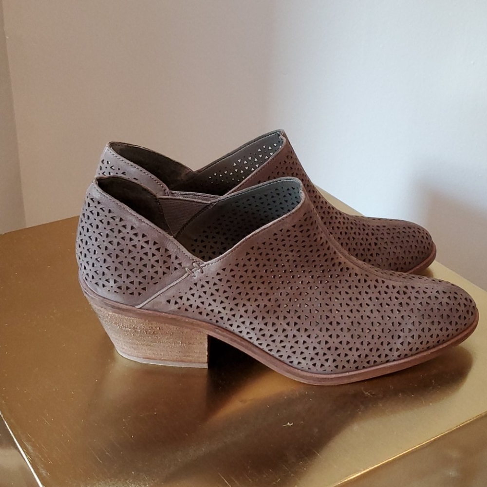 Bootie - Picture 3 of 8